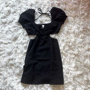 size S H&M side slit black mini dress